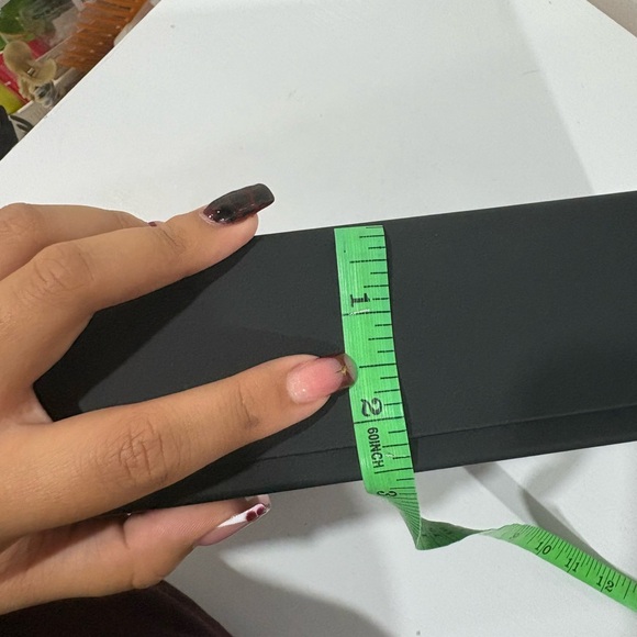 Empty CHANEL Black Gift Box Set - Picture 3 of 7